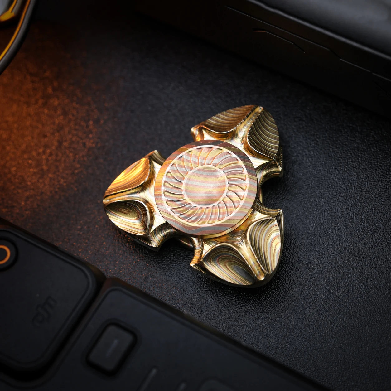 Sumeru Premium Metal Fidget Spinner – Copper & Zirconium EDC – main product image 1