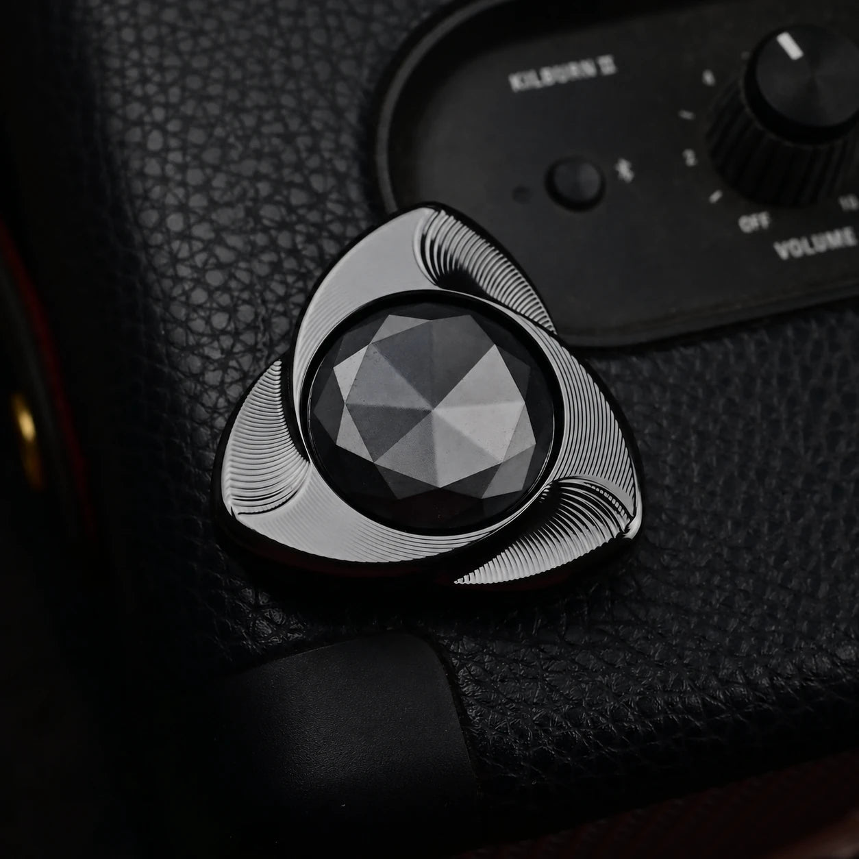 Mini Rose Zirconium Fidget Spinner – Two-Lobe EDC Desk Toy – Polished Black Zirconium variant