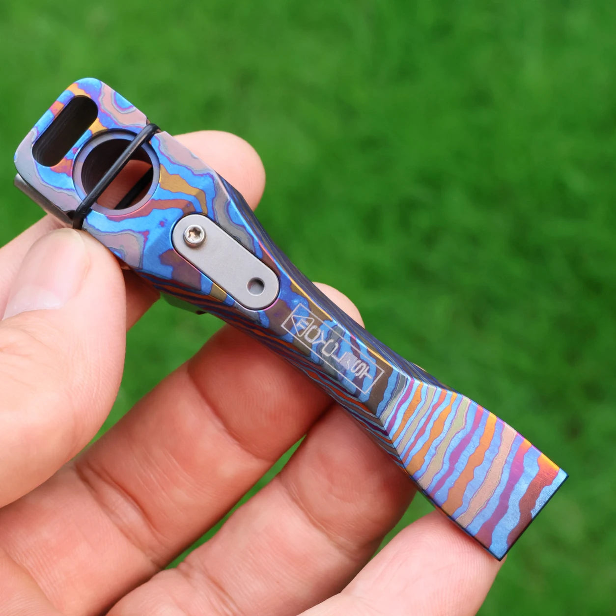 Fox Tail Titanium Pry Bar & Bottle Opener – Pocket EDC Tool – Zirconium Horse variant