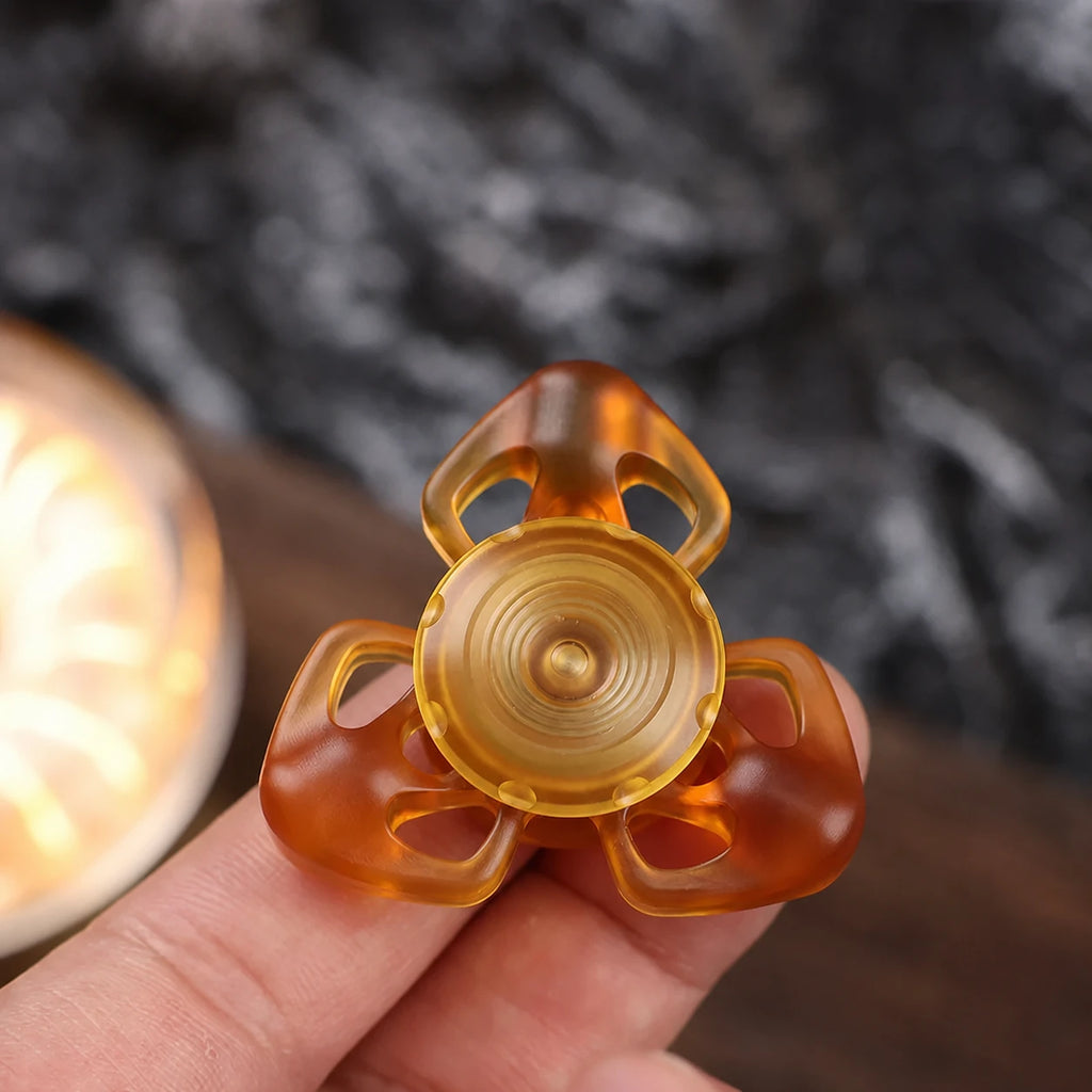 Lightweight Amber PEI Fidget Spinner – Three-Lobe EDC Toy – main product image 2