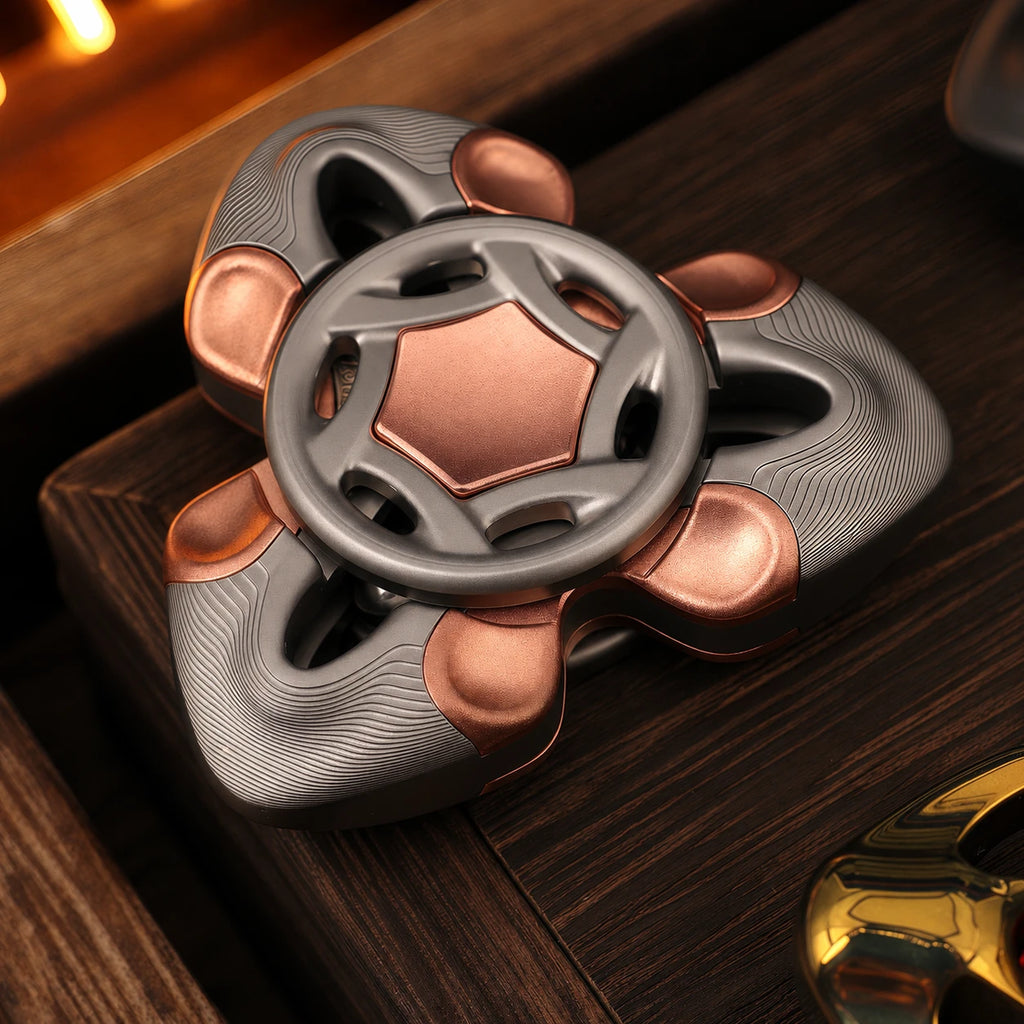 Snake Pattern Metal Fidget Spinner – Ceramic Finish EDC Toy – main product image 2
