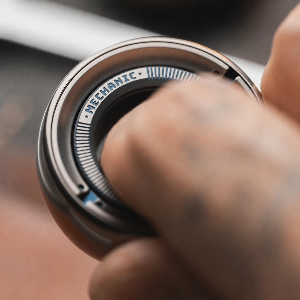 Mechanic C Titanium Fidget Ring – Ratchet EDC Desk Toy – main product image 3