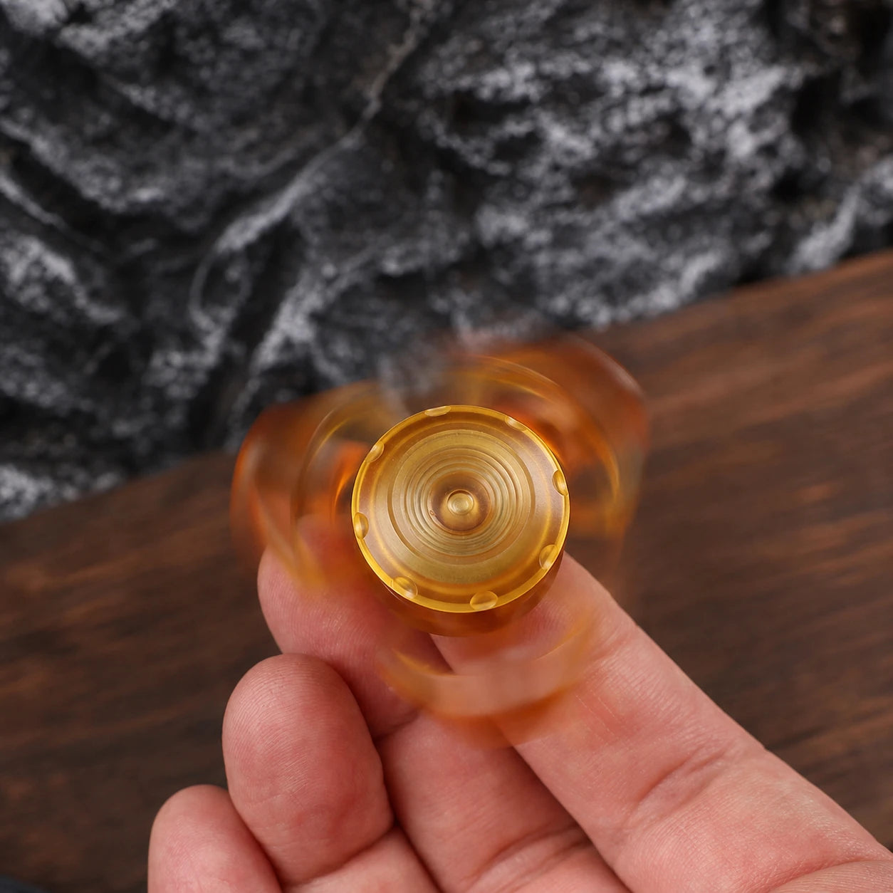 Lightweight Amber PEI Fidget Spinner – Three-Lobe EDC Toy – main product image 4