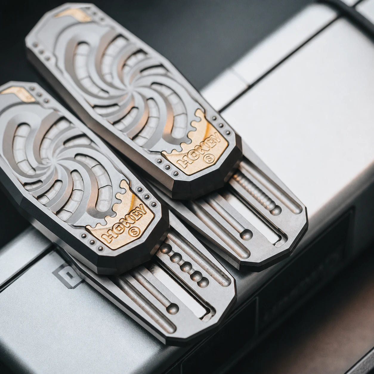 Holy Stele Metal Fidget Slider – Dual-Track EDC Desk Toy – main product image 5