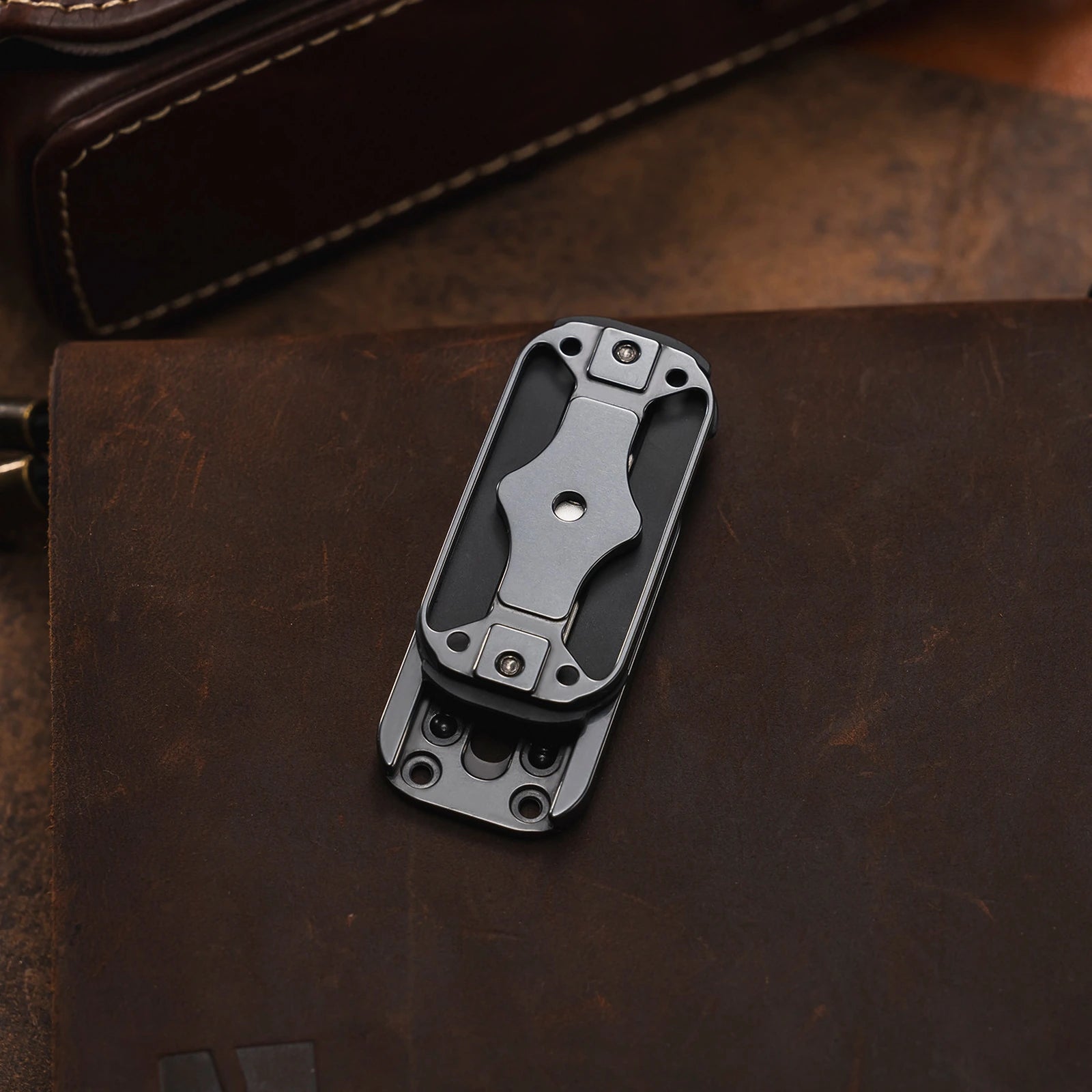 Modular fidget slider option: Ultra-Thin Ejection 2.0 Zirconium Insert