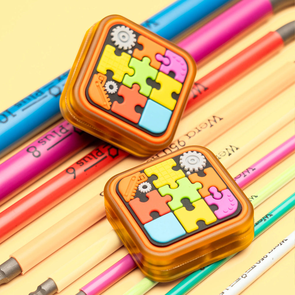 Clear rear cover showing the magnetic fidget slider bead matrix