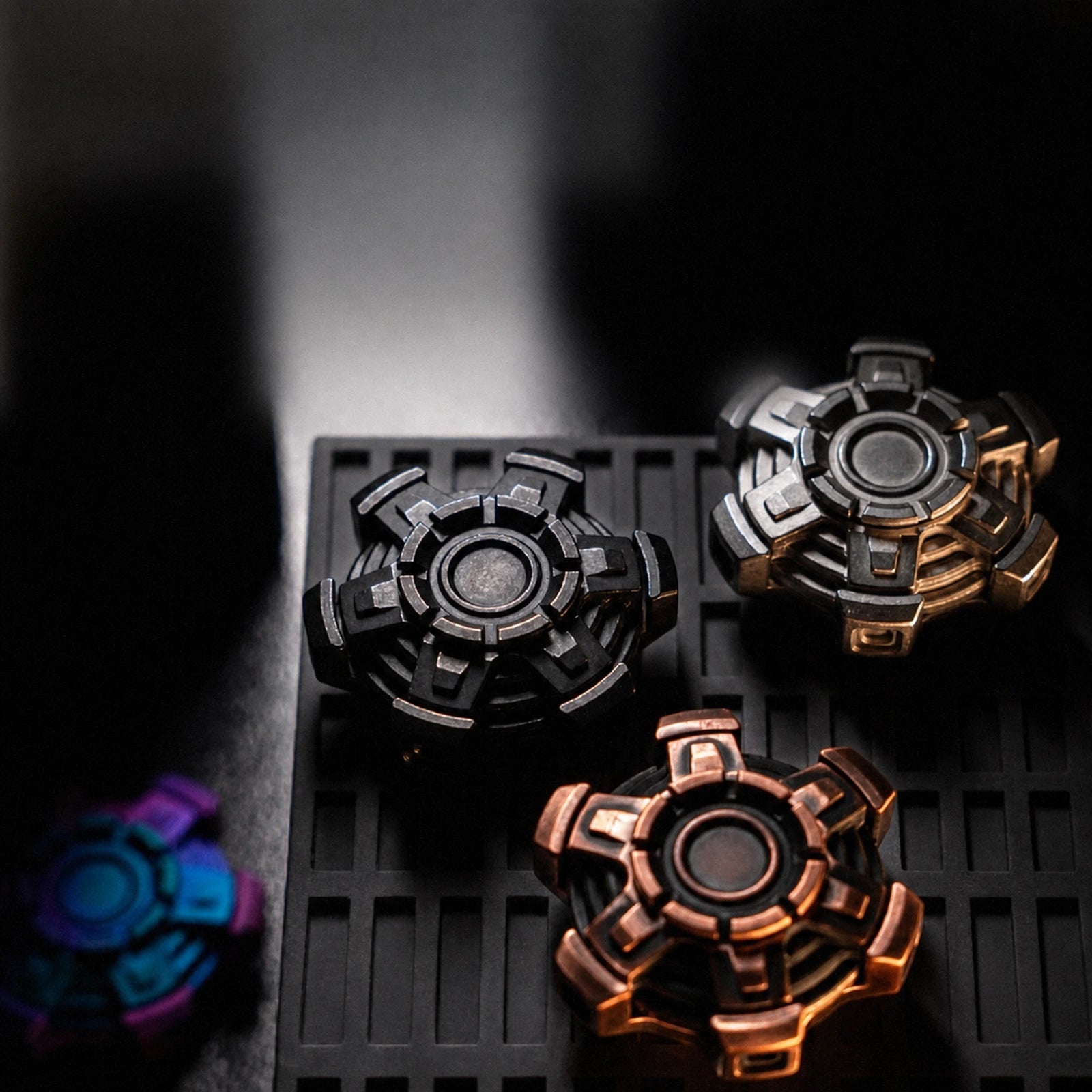 Articulated fidget spinner collection with five-arm mechanical linkage frames